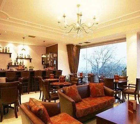 Hotel Athina