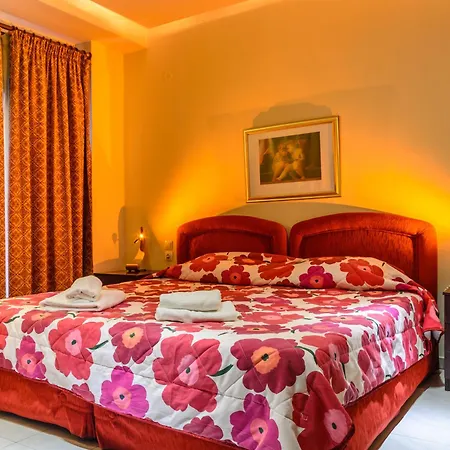 Athina Hotel