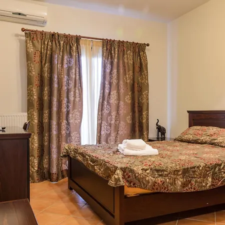 Hotell Athina 3*