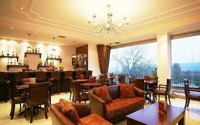 Hotel Athina