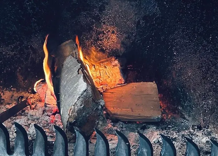 Athina Hotell 3*
